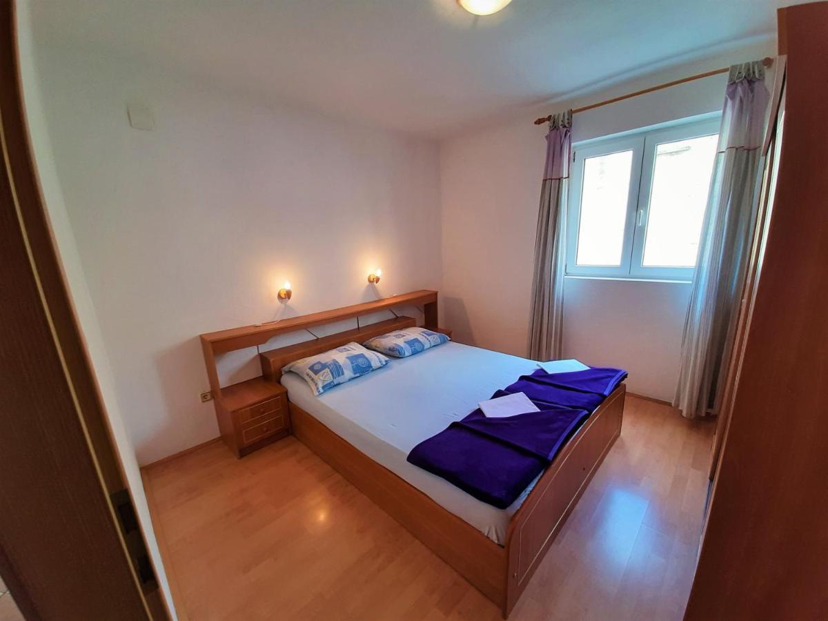 Cozy Apartments With Sea View Novi Vinodolski Bagian luar foto